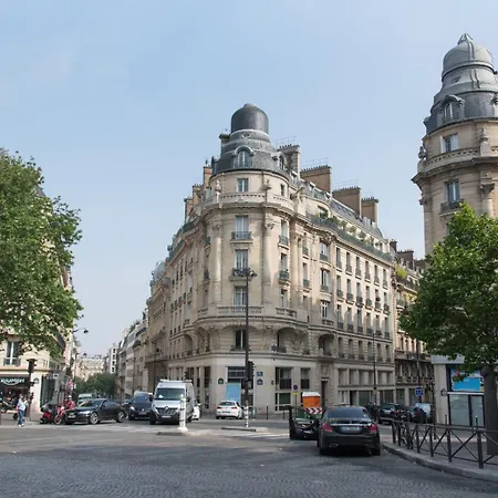 Apartment Veeve - Sun-drenched Sophistication Paris