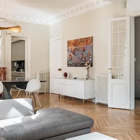 Veeve - Sun-drenched Sophistication Appartement